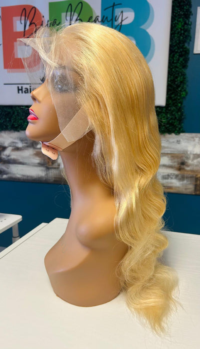 22" Body Wave Human Hair Lace Wig - Color 613