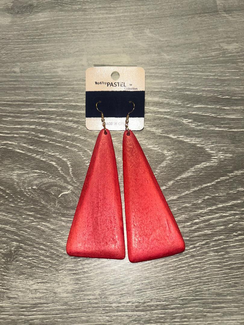 Top & Top Wood Triangle Wood Earrings