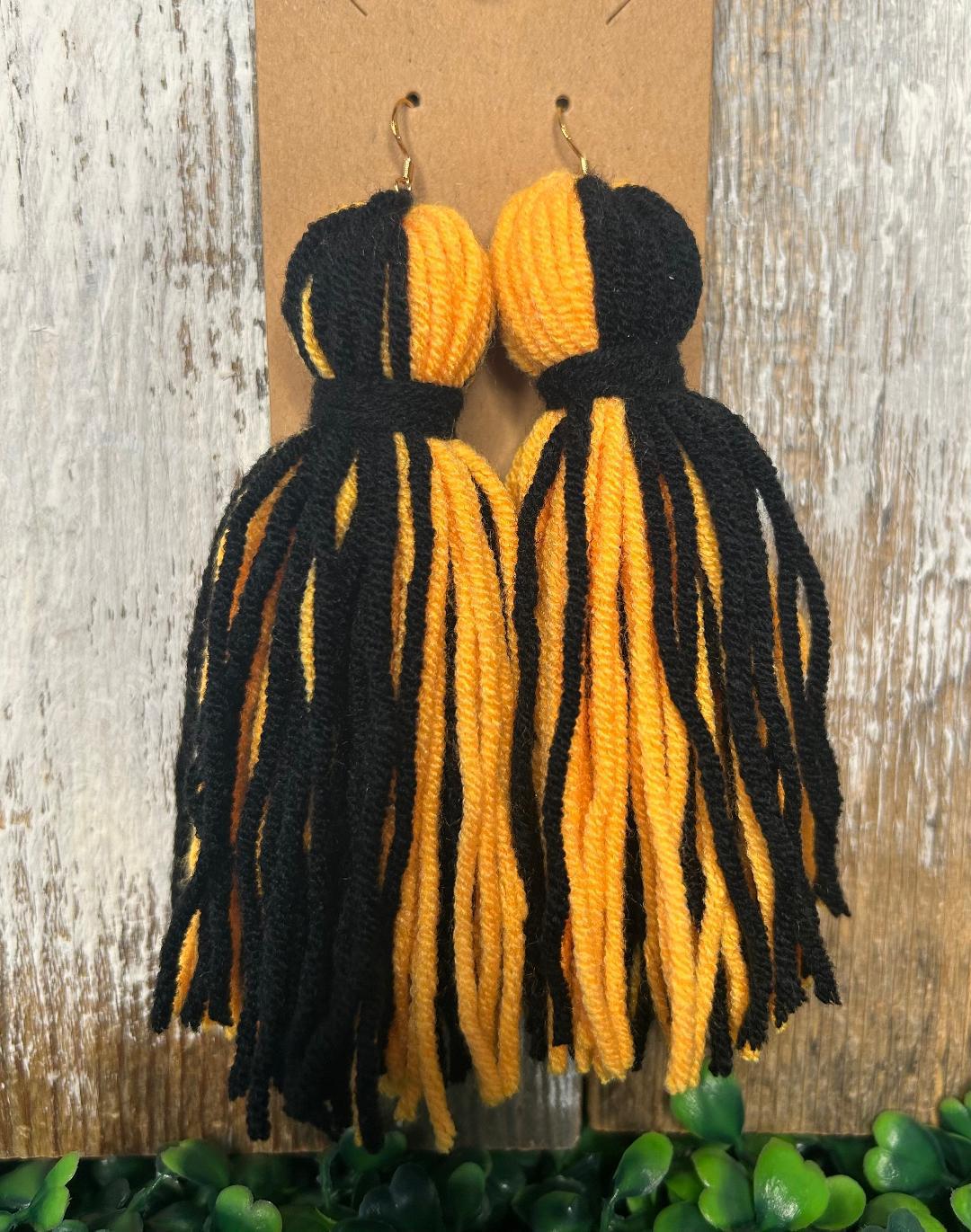 BBB Yarn Tassel Earrings