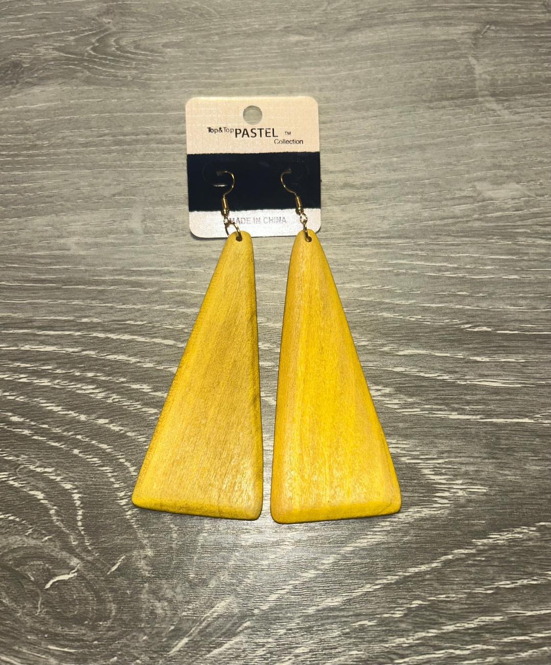 Top & Top Wood Triangle Wood Earrings