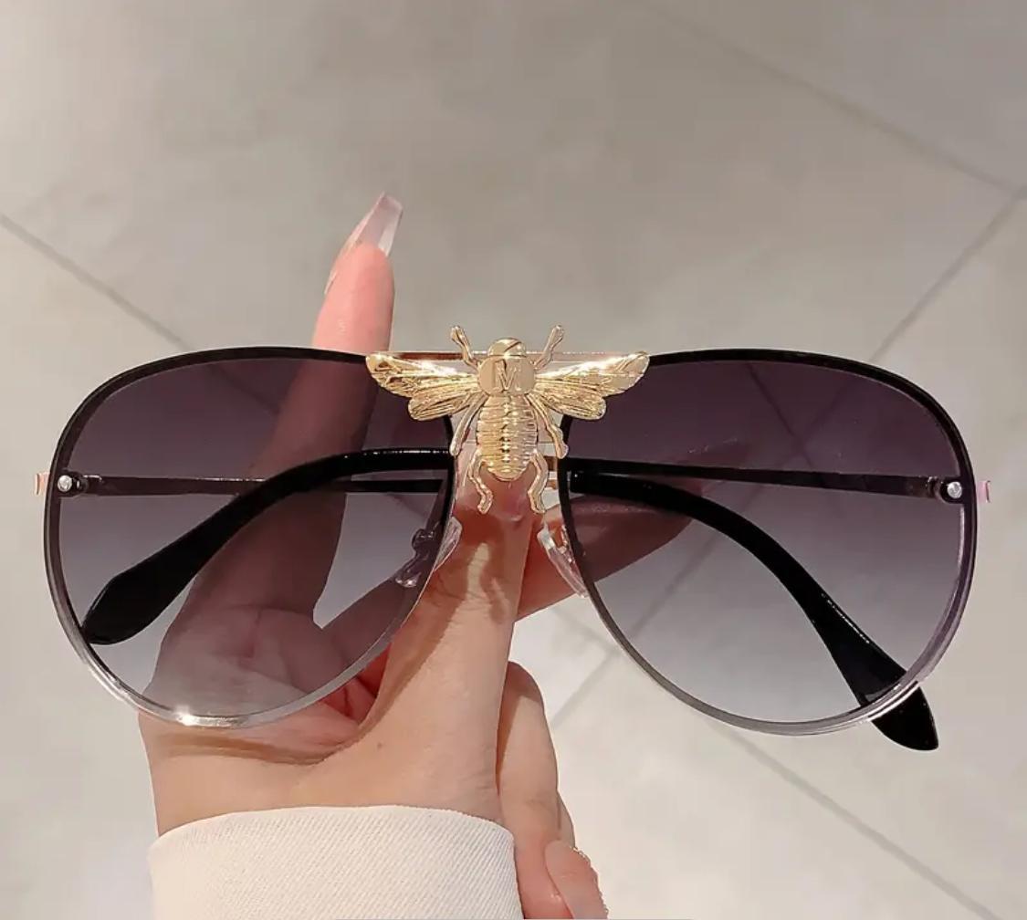 Gold Bee Aviator Sunglasses