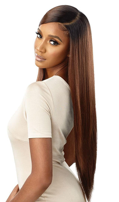 Outre Sleeklay Deep C Part Lace Wig 30" - Darby