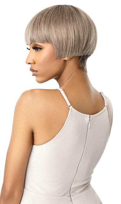 Outre Duby Wig – HH Pixie Blunt Bob