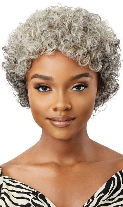 Outre Fab & Fly Full Cap Wig Gray Glamour - Veronica